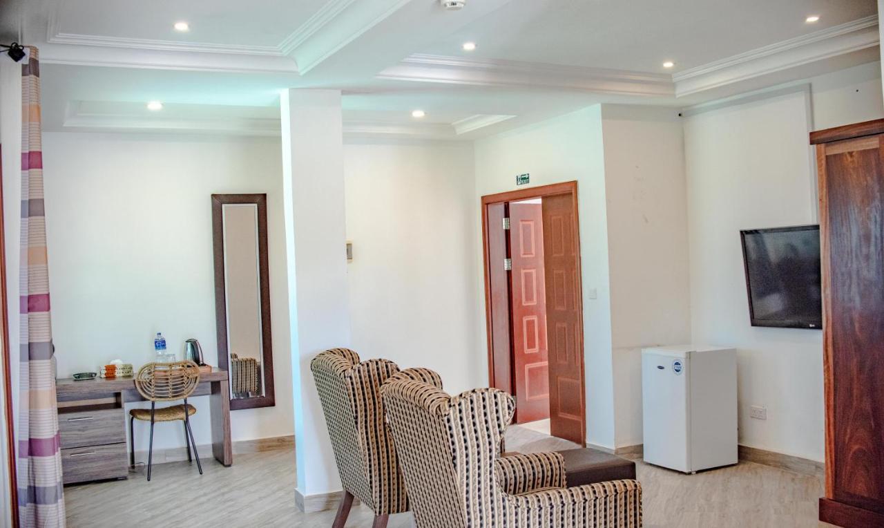 Majula Boutique Hotel Serrekunda Dış mekan fotoğraf