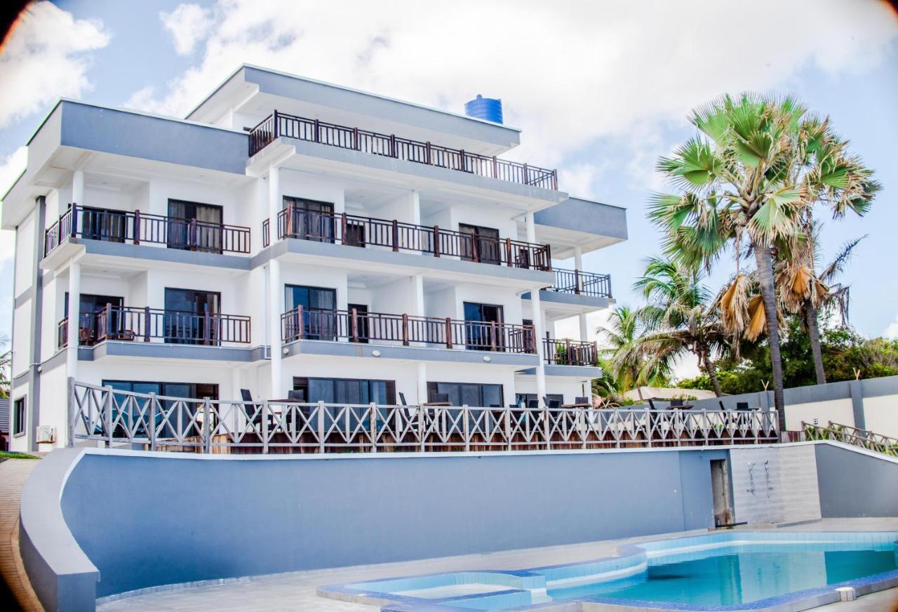 Majula Boutique Hotel Serrekunda Dış mekan fotoğraf