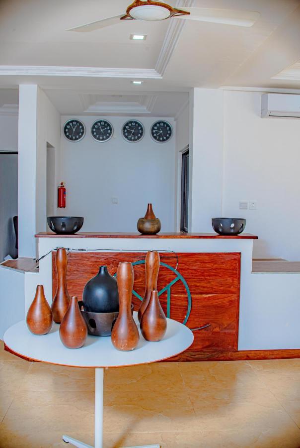 Majula Boutique Hotel Serrekunda Dış mekan fotoğraf