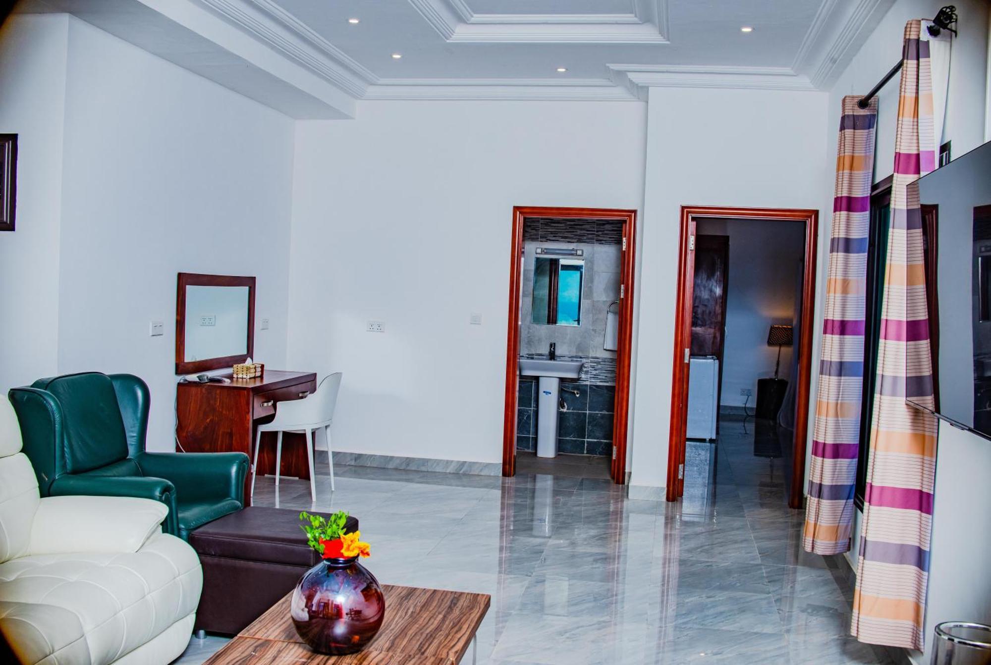 Majula Boutique Hotel Serrekunda Dış mekan fotoğraf